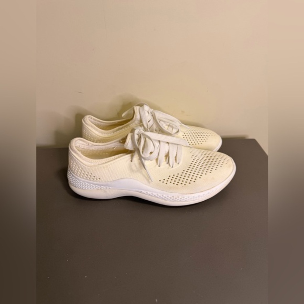 Women’s Crocs LiteRide 360 Pacer Sneakers Shoes